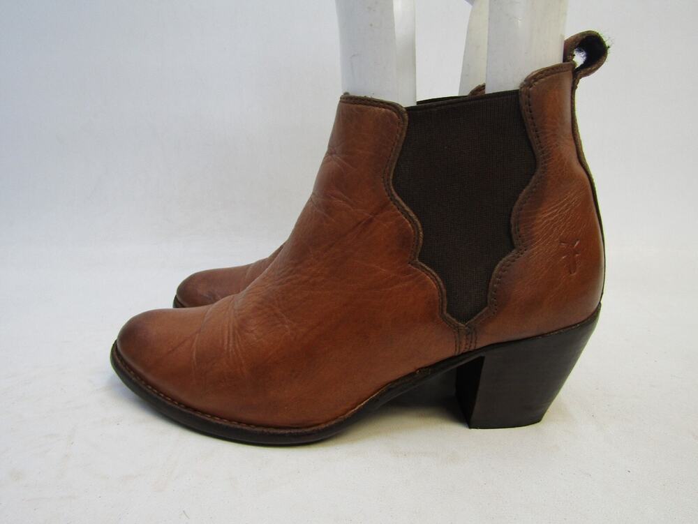 FRYE Womens Size 8 B Brown Leather Chelsea Ankle Fashion Boots Bootie